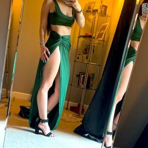 2 Piece Sleeveless Crop Tank HighSplit ThighTwist Knot MaxiSkirt Set-NEVER WORN